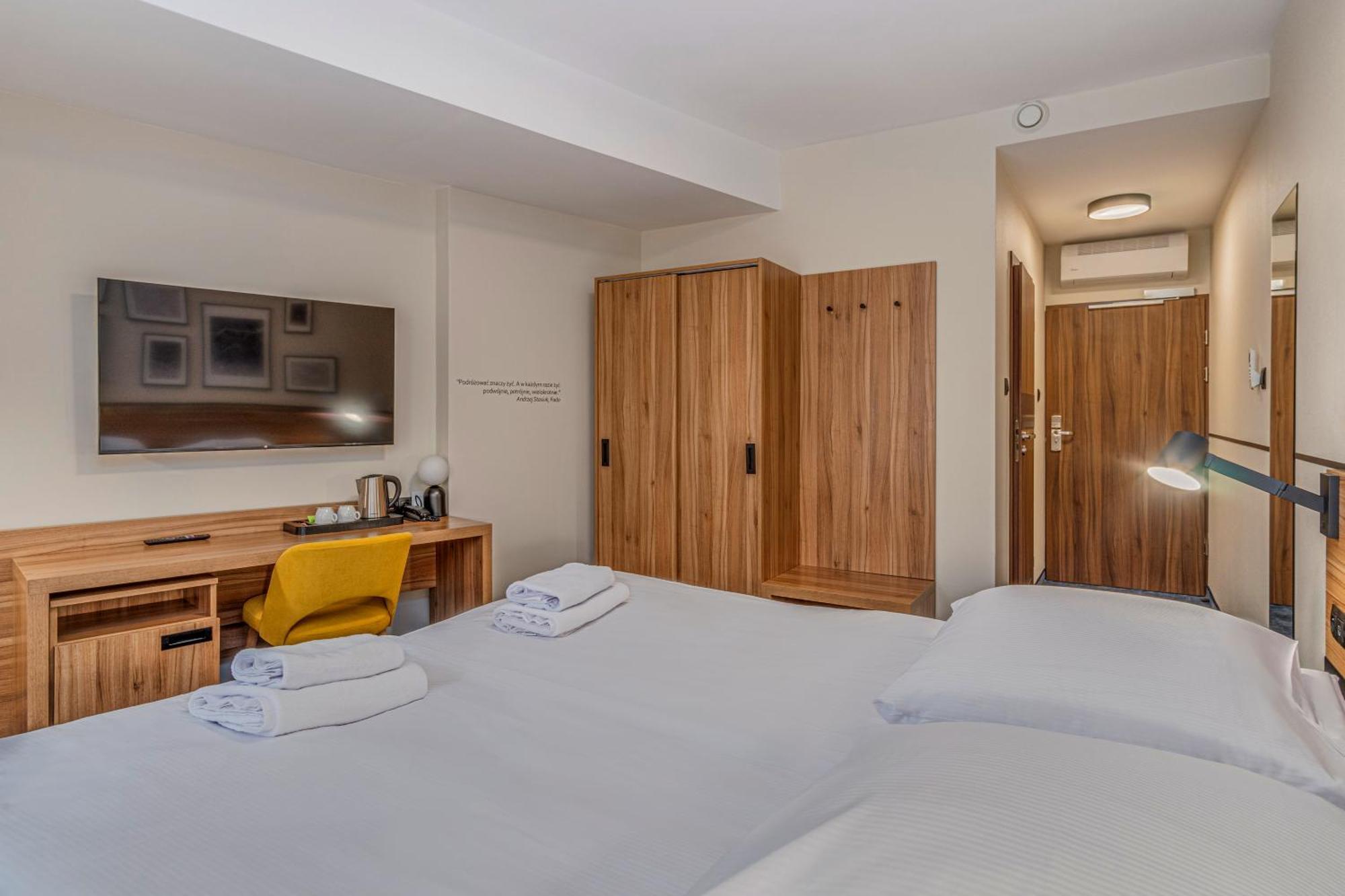 Tulip Hotels - Wroclaw Centre ภายนอก รูปภาพ