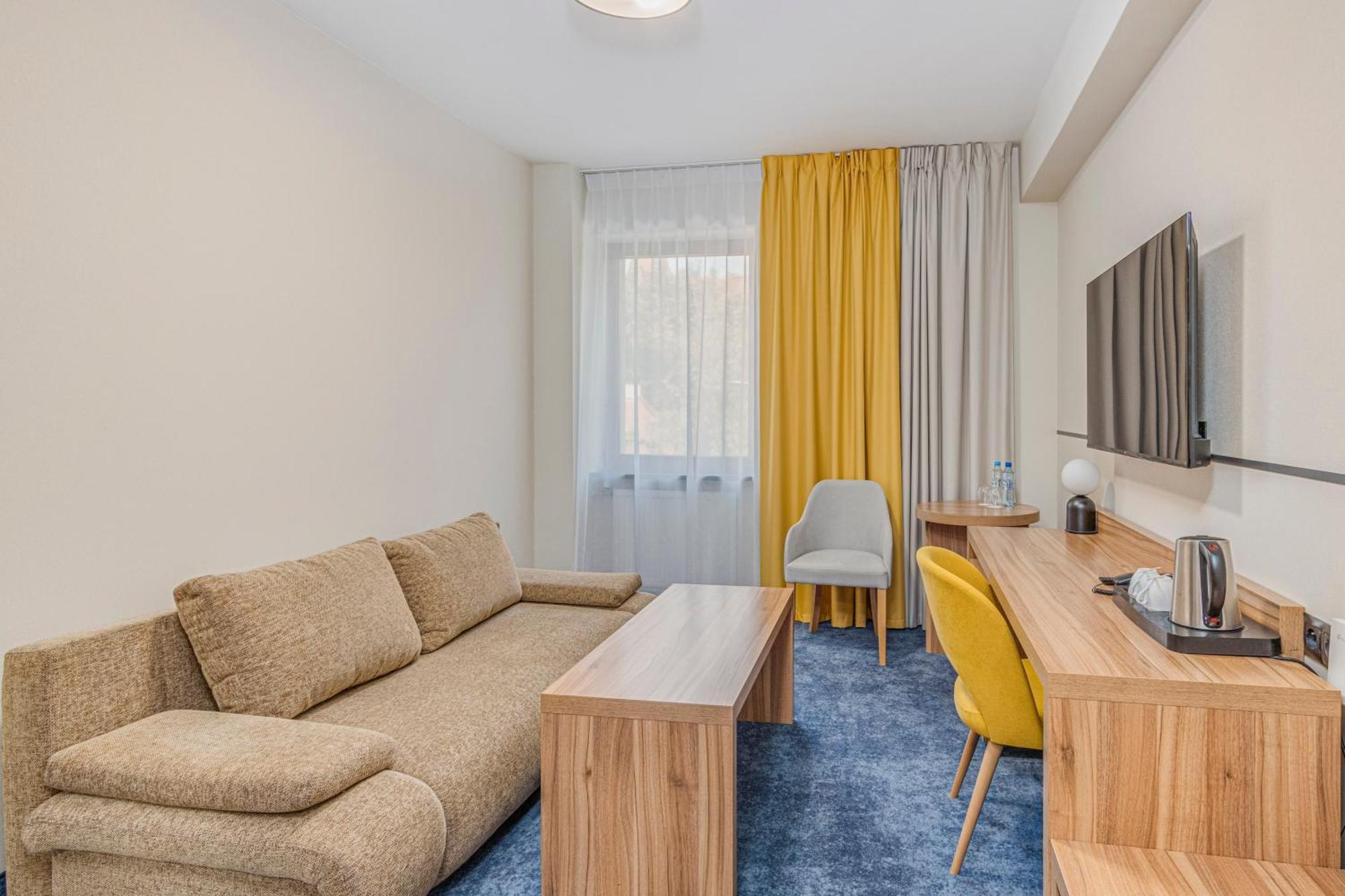 Tulip Hotels - Wroclaw Centre ภายนอก รูปภาพ